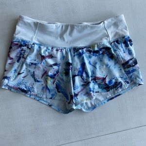 White & Blue’s Speed Up Mid-Rise Lined Short 4"